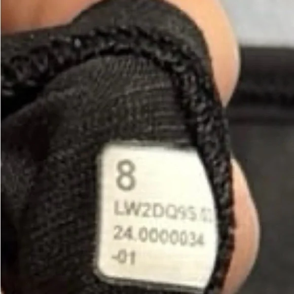 Lululemon NWT Align Sweetheart Bra size 8 - Picture 4 of 4